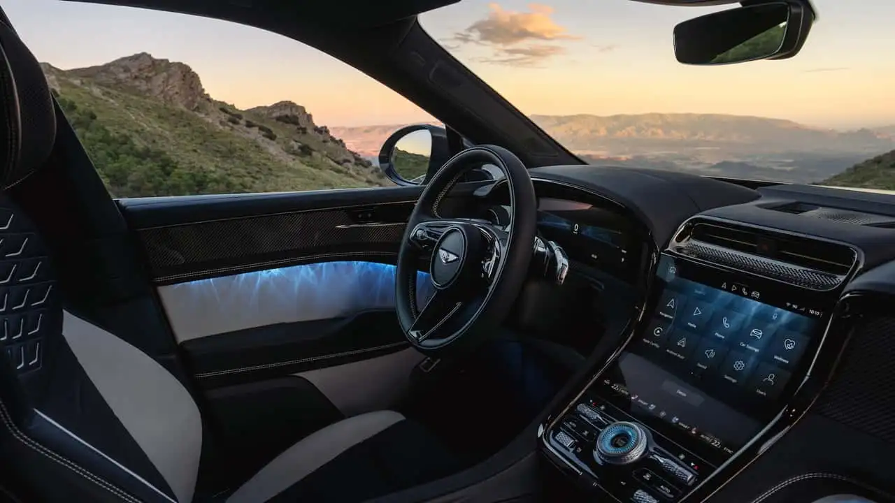 Bentley Torcal передний вид
