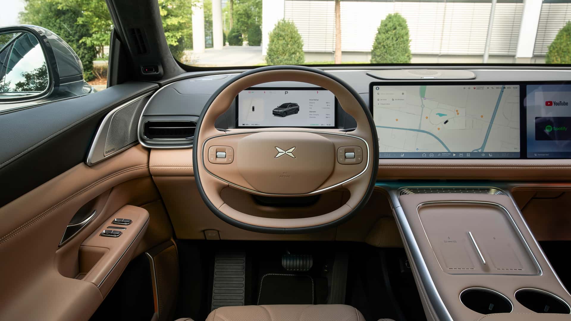 Сидіння Xpeng G9, стильні матеріали.