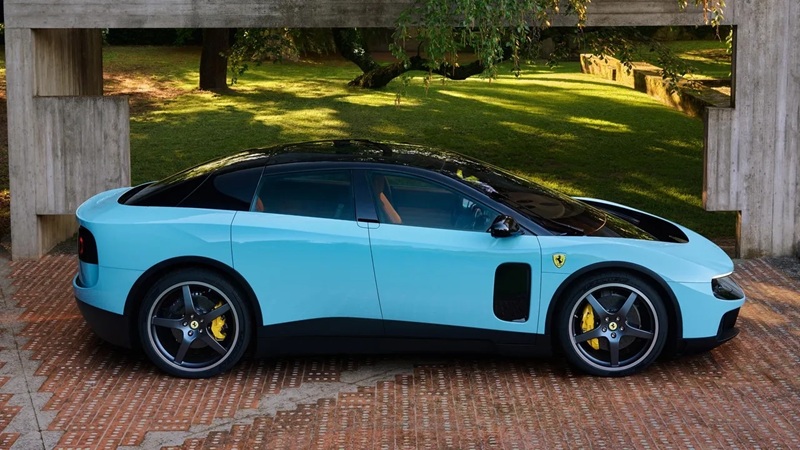 Ferrari Luce side view