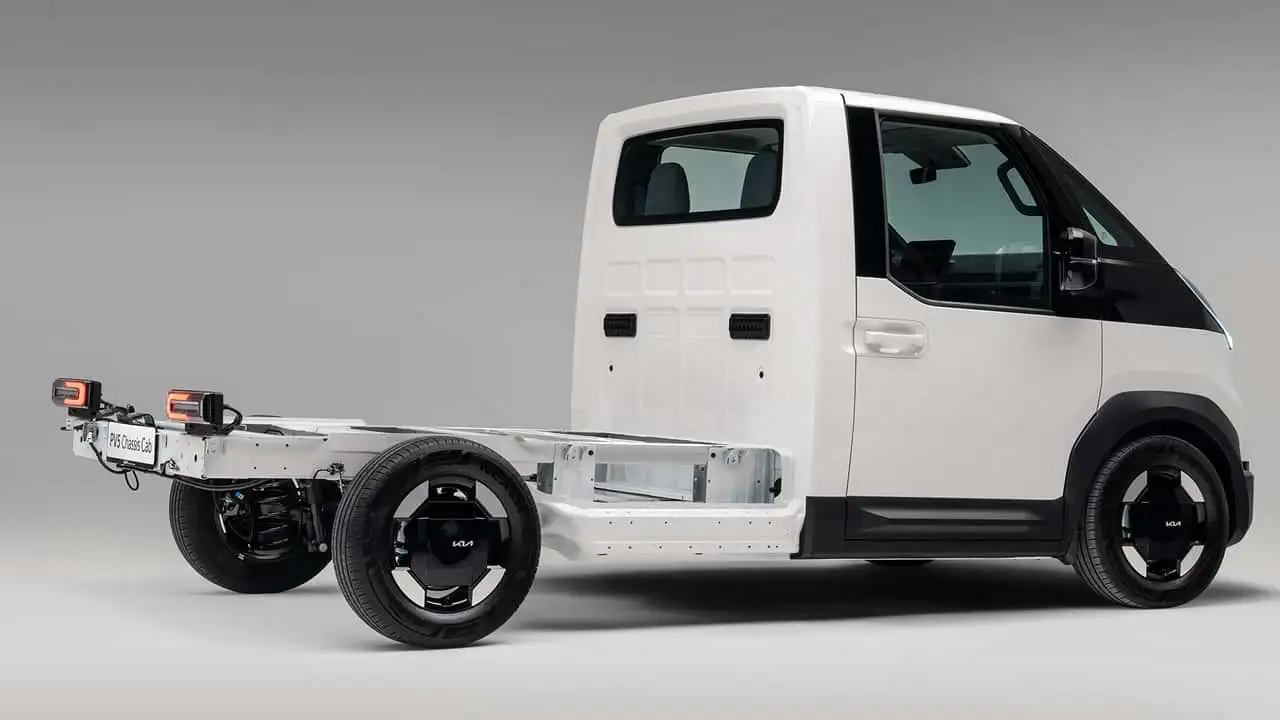 Kia PV5 с надстройкой