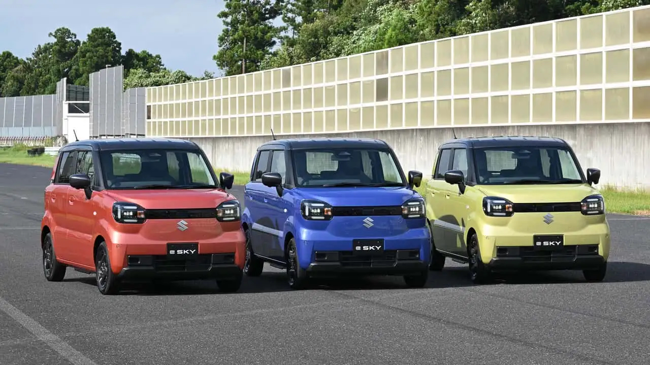 Suzuki e Sky деталі передньої частини