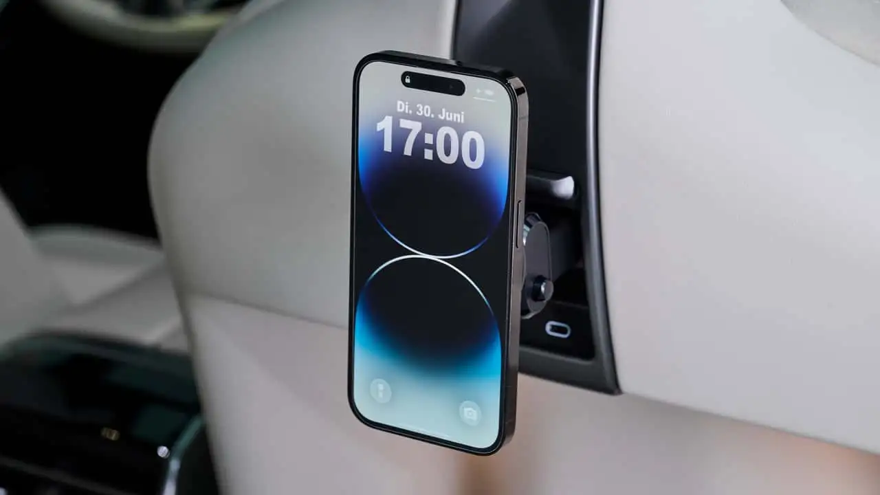 Інтерактивність салону BMW X5