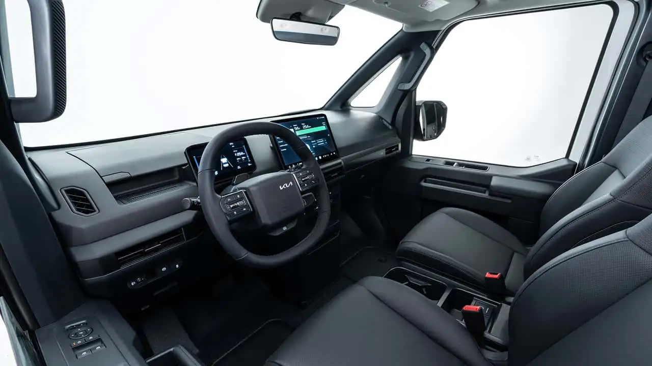 Вариант с самосвалом Kia PV5