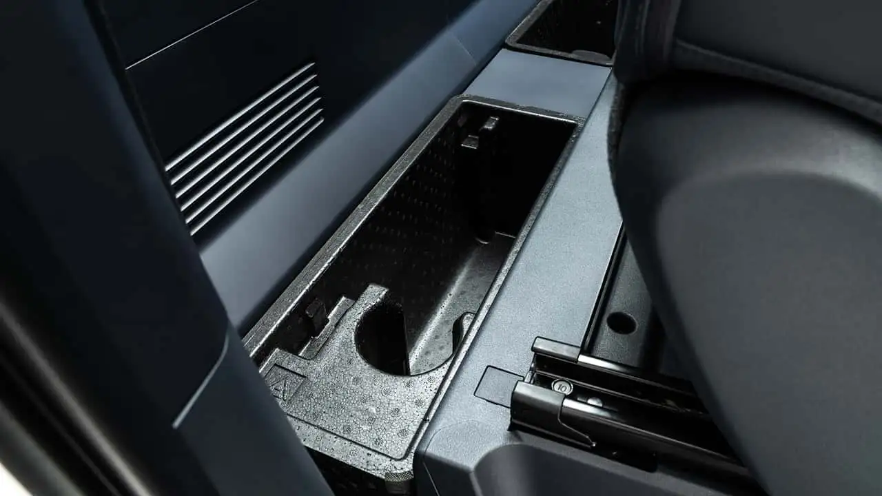 Вариант грузового отсека Kia PV5