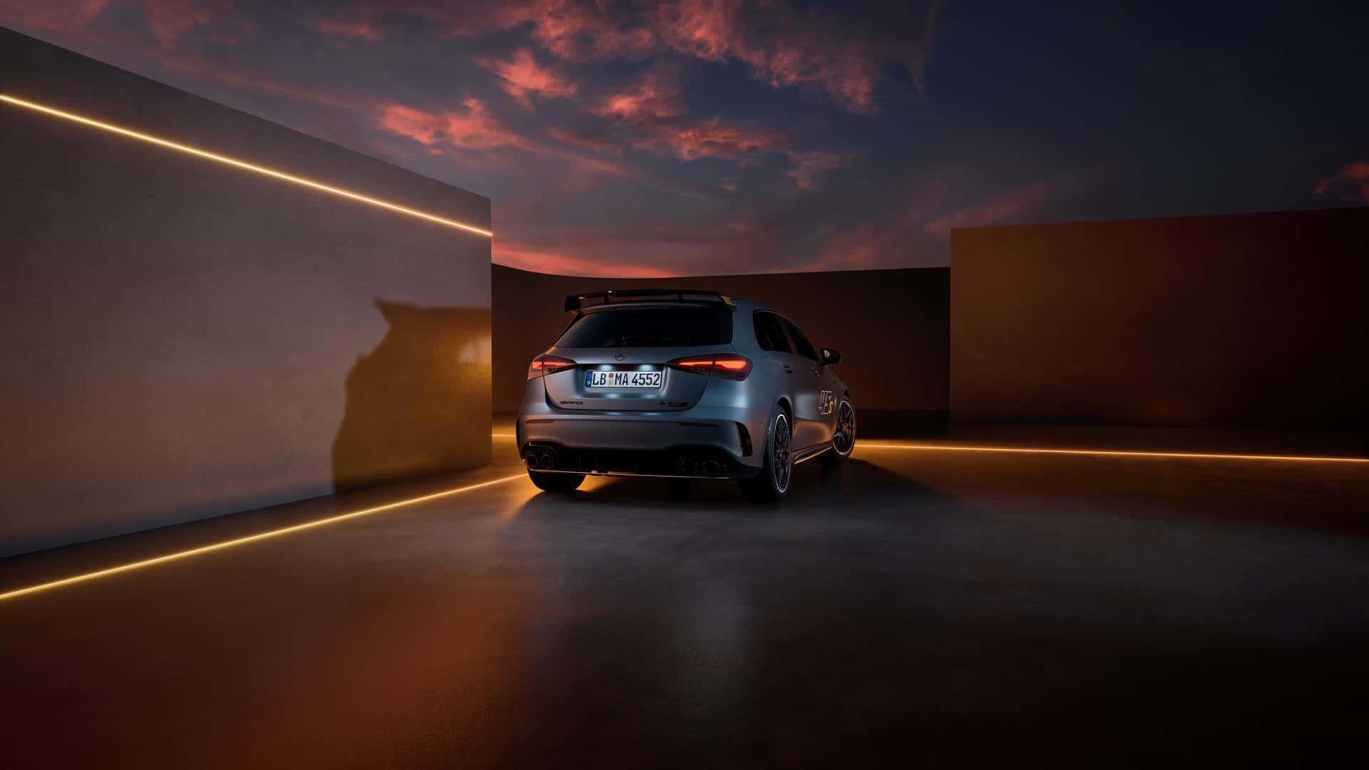 Mercedes-AMG A 45 S 4MATIC+ Final Edition - передній вид