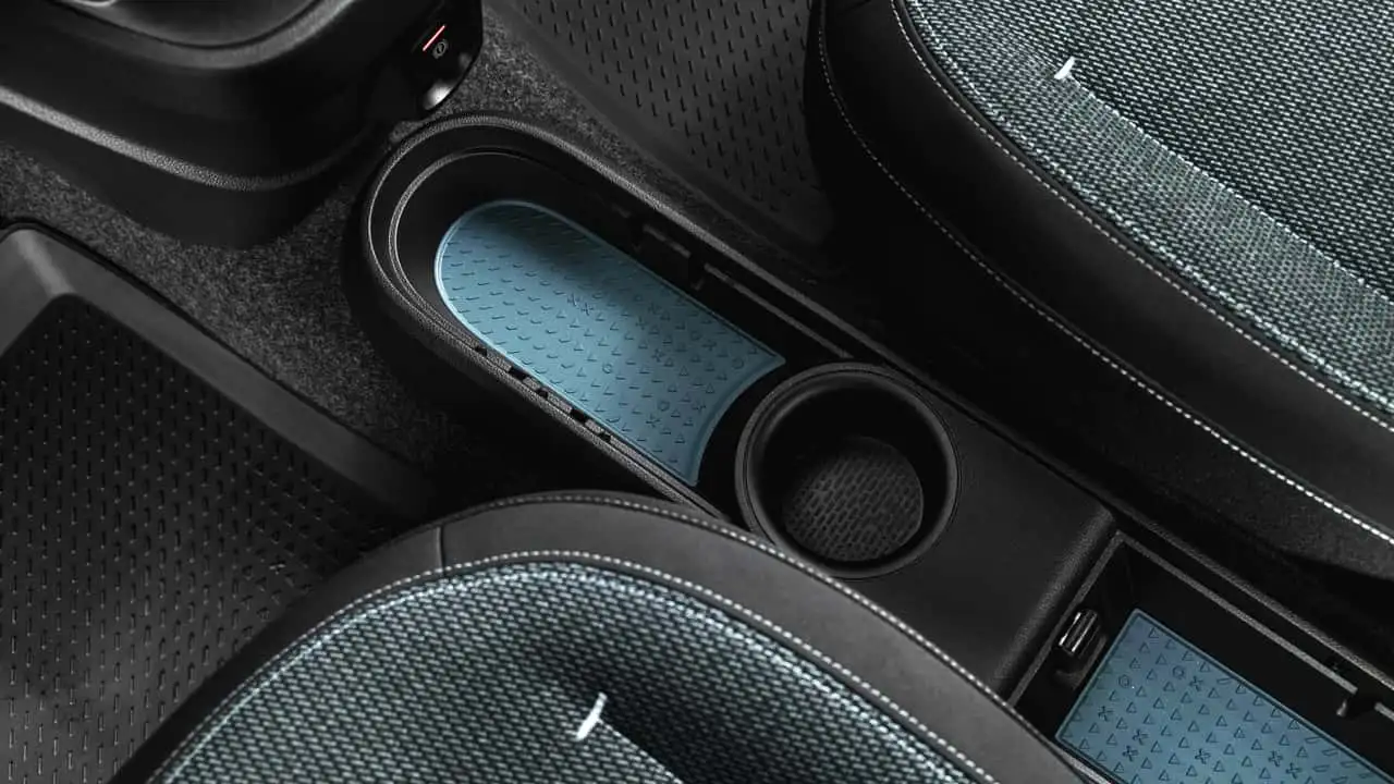 Экран отсутствует в Dacia Spring