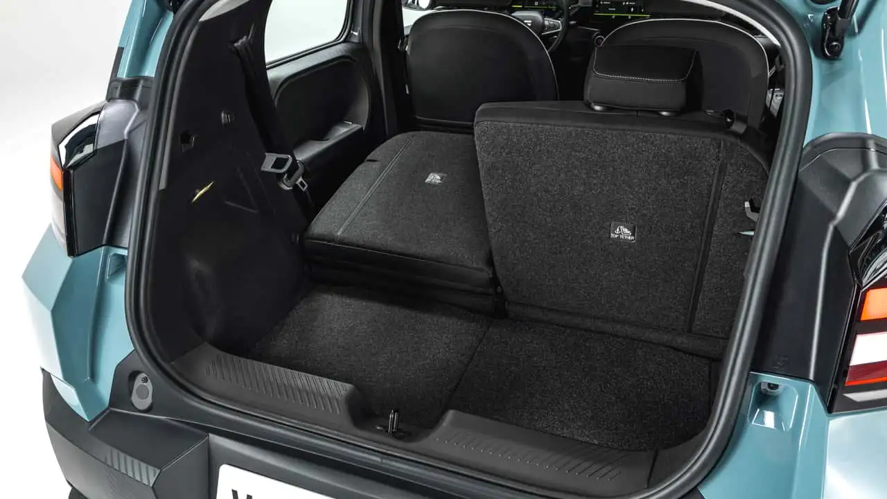 Dacia Spring салон 2026