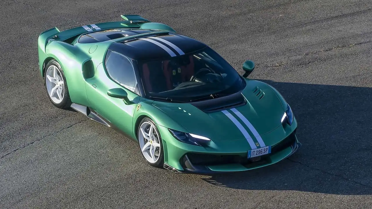 Прагнення до досконалості Ferrari 296 Challenge Stradale