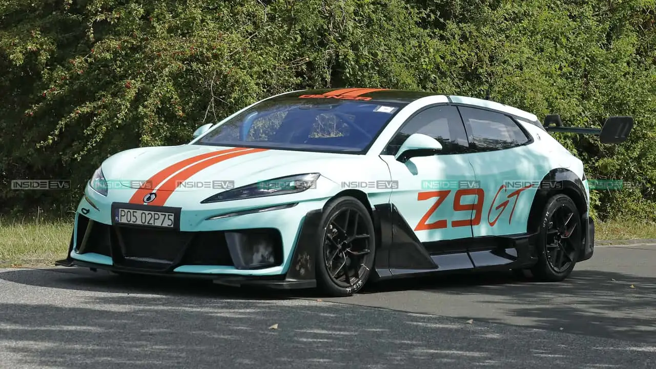 Аеродинамічні елементи Denza Z9 GT Xtreme