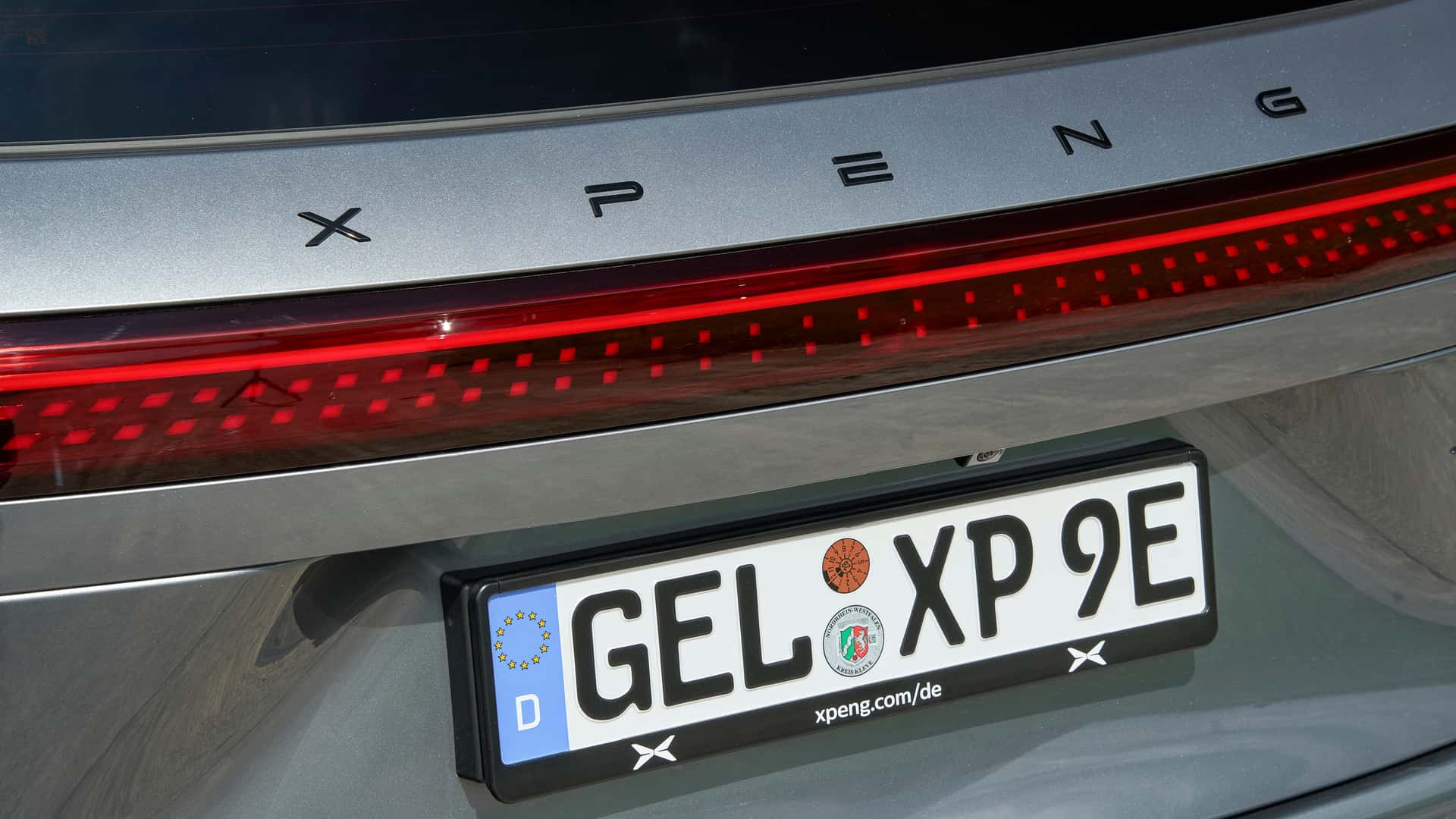 Вигляд стилю Xpeng G9.
