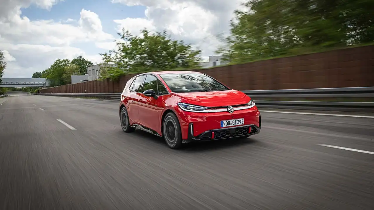 Вид збоку Volkswagen ID.3 GTI
