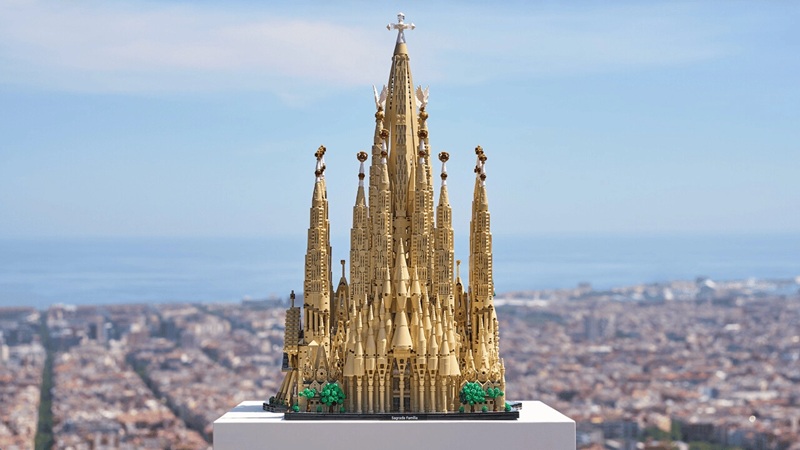 Детали и интерьер LEGO Sagrada Familia