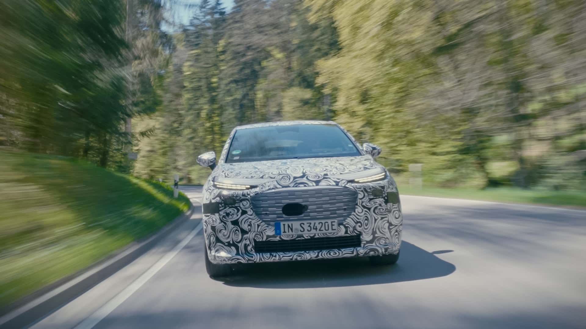 Прототип Audi A2 e-tron, боковий вигляд у тестах, фото 1