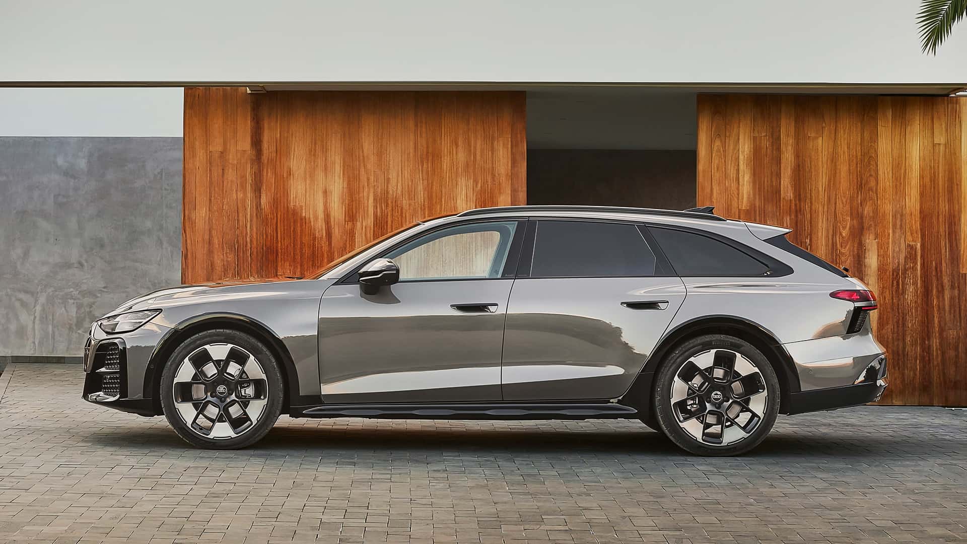 Интерьер Audi A6 Allroad оснащение