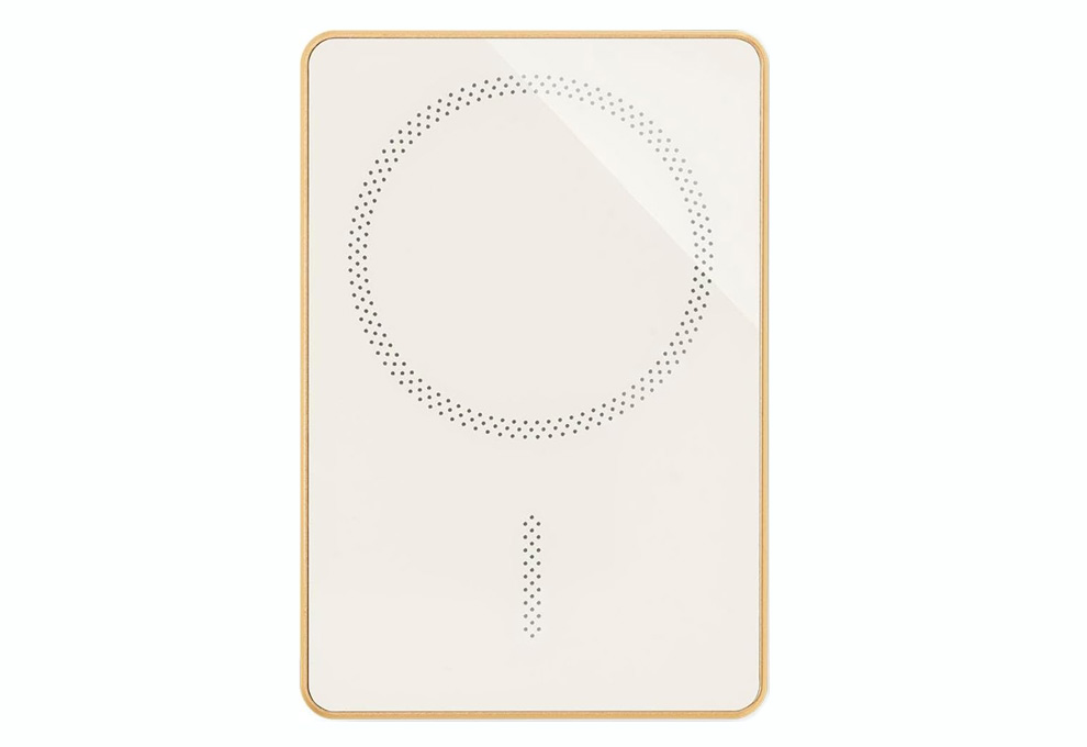 Bang Olufsen Powerbank заряджання