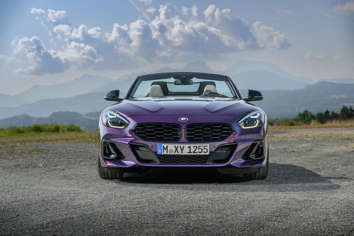 BMW Z4 Roadster слева