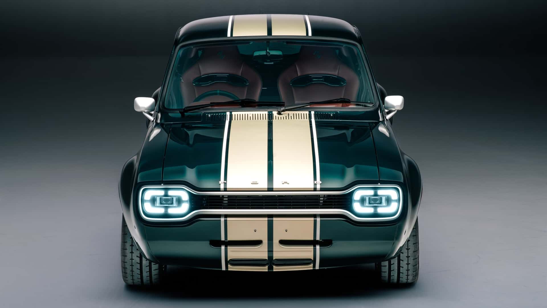 Переработанный кузов Ford Escort Mk1 RS 2026