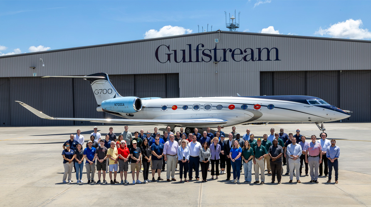 Gulfstream G700 самолет на тестировании