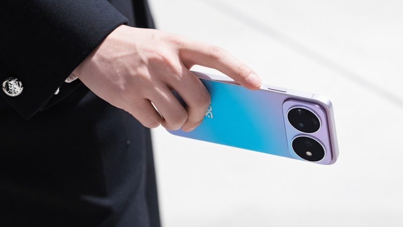 Huawei joue sur les dégradés de couleur pour la série Nova 16, dans la lignée des Pura 90.