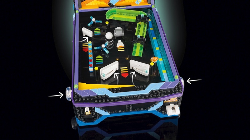 LEGO Icons Arcade Pinball Machine - Image 2