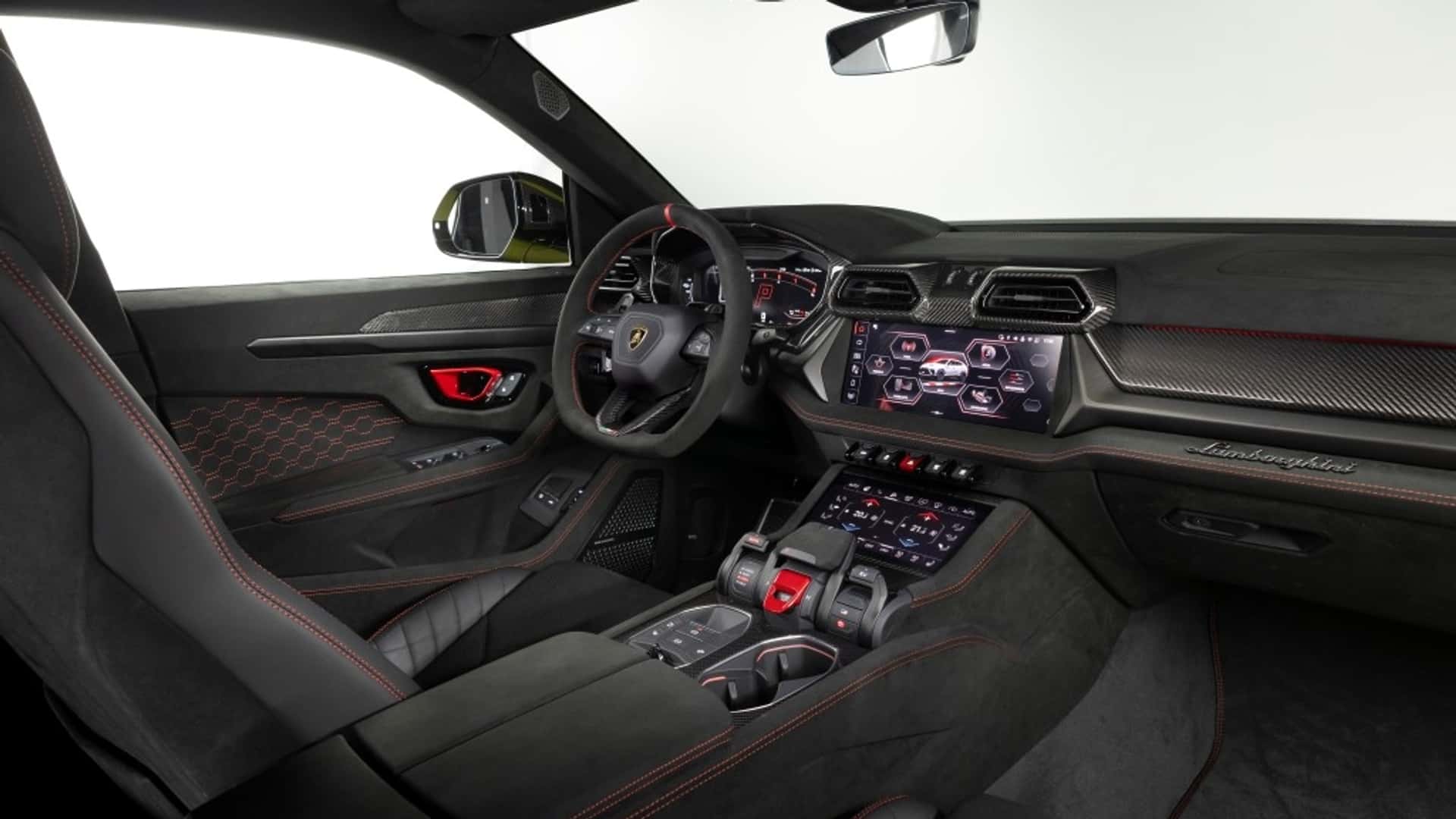 Lamborghini Urus SE Performante режим гравій