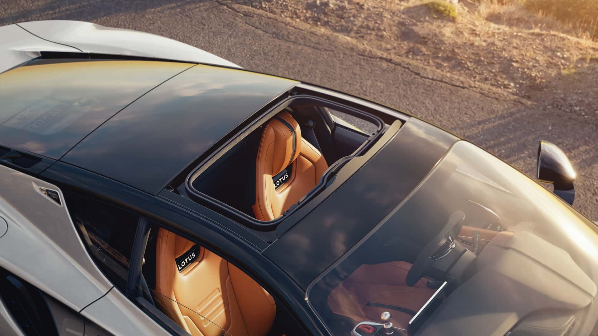 Знімний дах з тонованого скла Lotus Emira 420 Sport