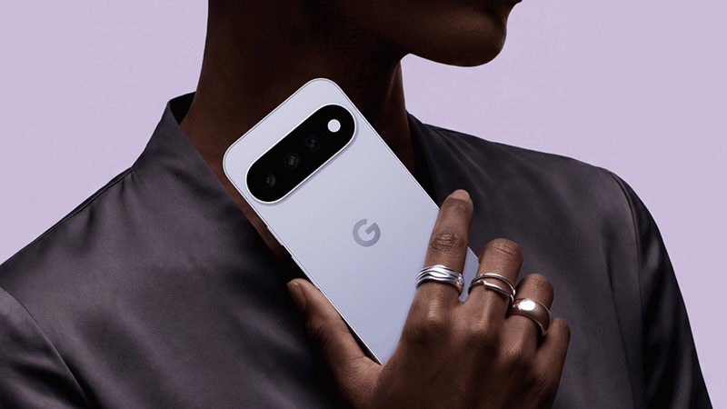 Google Pixel 11 дублированный изображение