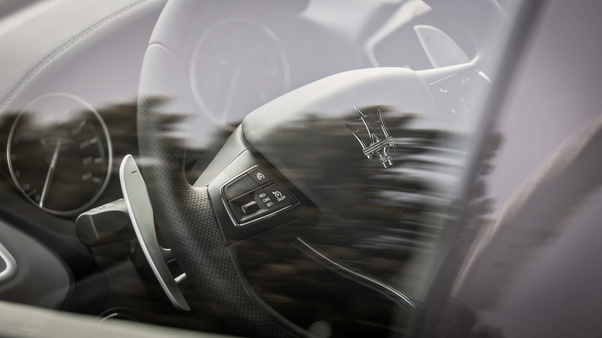 Maserati Ghibli 334 Ultima на дорозі - зображення 24