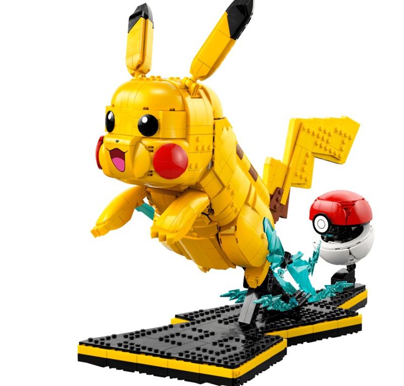 LEGO набір Pikachu Poké Ball