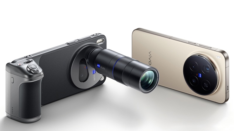 Vivo X300 Ultra в різних кольорах