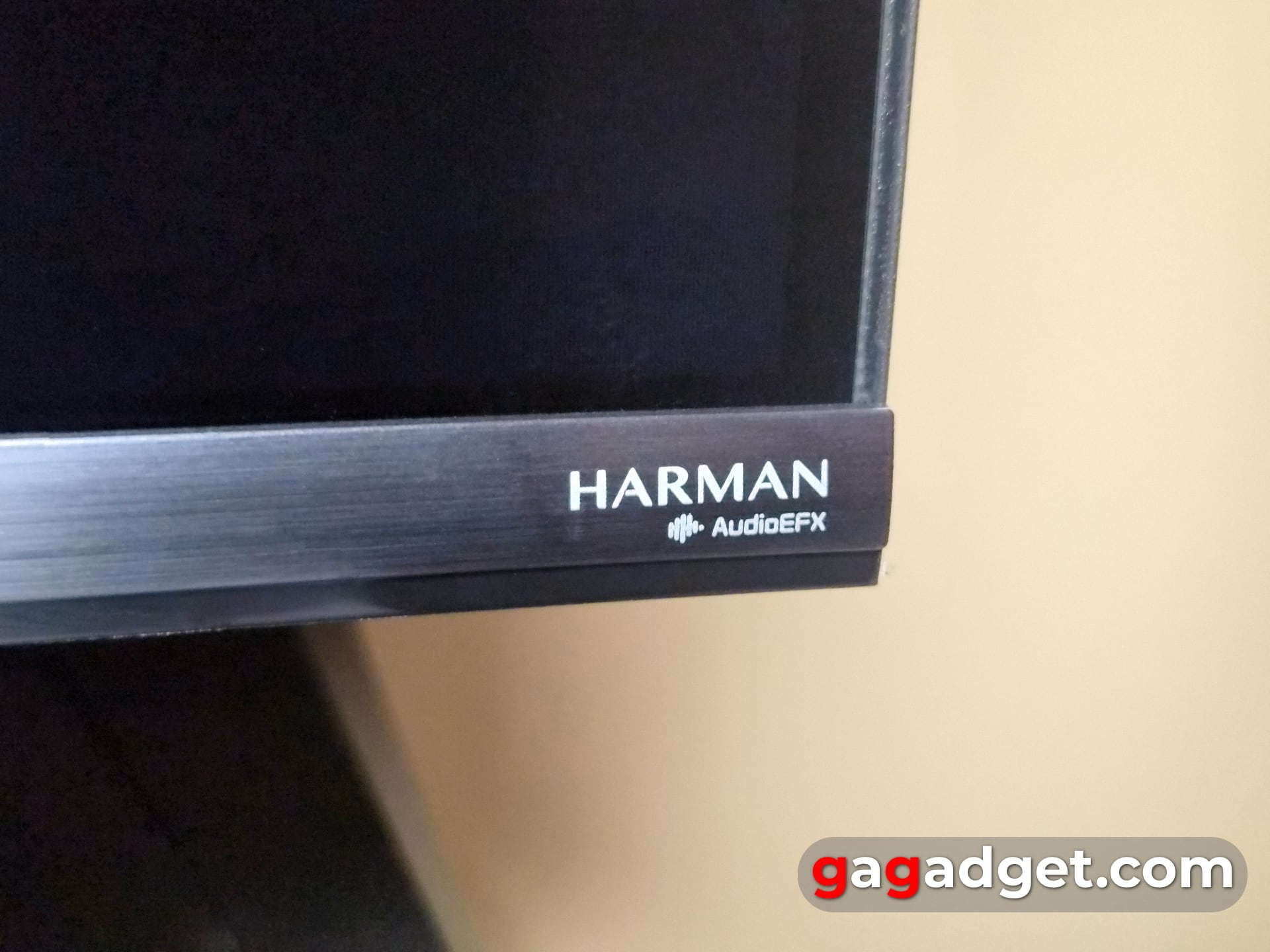 Для тех, кто знает чего хочет: обзор QLED-телевизора Xiaomi TV S Pro Mini LED 2026-6